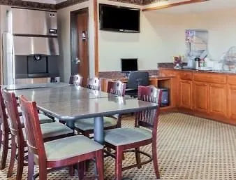 Super 8 By Wyndham Mount Vernon 